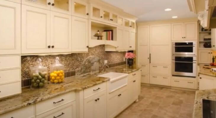 Cream Glazed Kitchen Cabinets